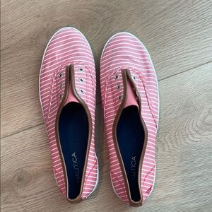 Nautica Women's Pink Striped Sneakers